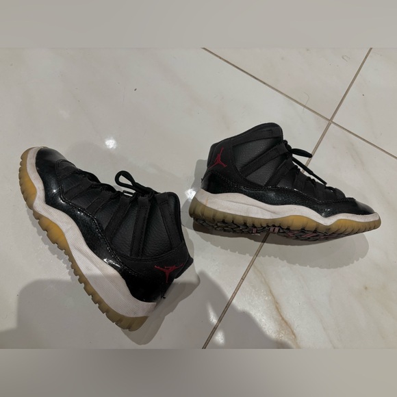 Jordan  Toddler's 11 Retro BP Sneakers Size 11C (Toddler) - Picture 2 of 7